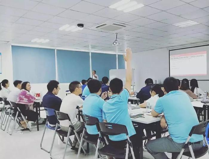 【企業(yè)內訓】顯盈科技聯袂遠大方略打造“基層班組長”